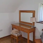 Countryside Cottage In Swansea Near Gower